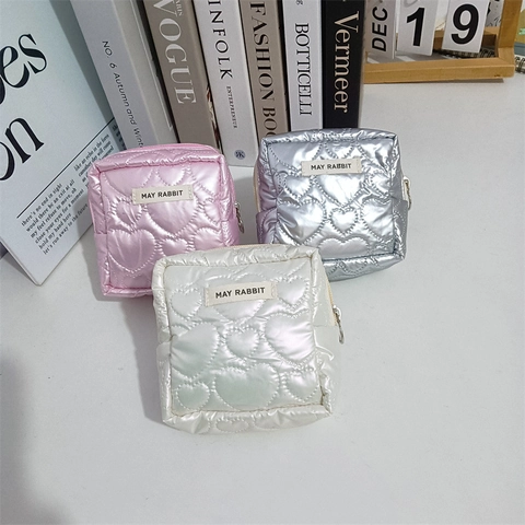 Mini Cosmetic Makeup Bag Quilted PU Leather Heart Grid Pattern Zipper Small Pouch Travel Toiletry Storage Organizer