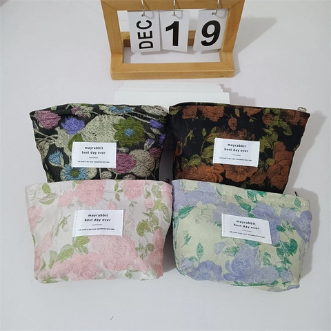 Trousse De Toilette Rétro Jacquard Floral Femme Pochette Maquillage Tissu Style National Vintage Rangement Zippé