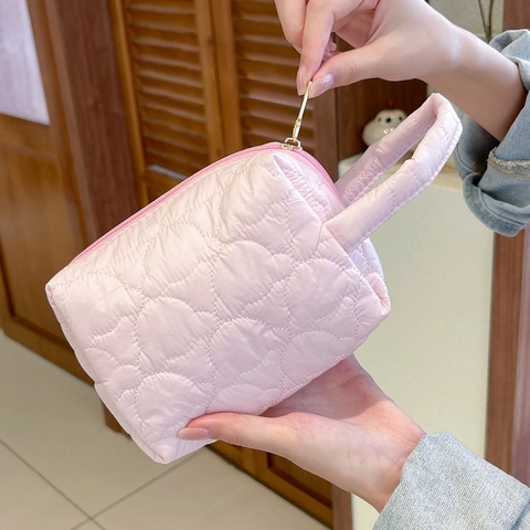 Quilted Makeup Bag Puffy Cosmetic Pouch Portable Organizer Polyester Handheld Travel Toiletry Storage Bag Sweet Style
