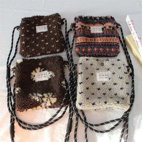 Women Plush Crossbody Bag Sherpa Small Shoulder Phone Pouch Printed Stripe Heart Fashion Casual Winter Accessory