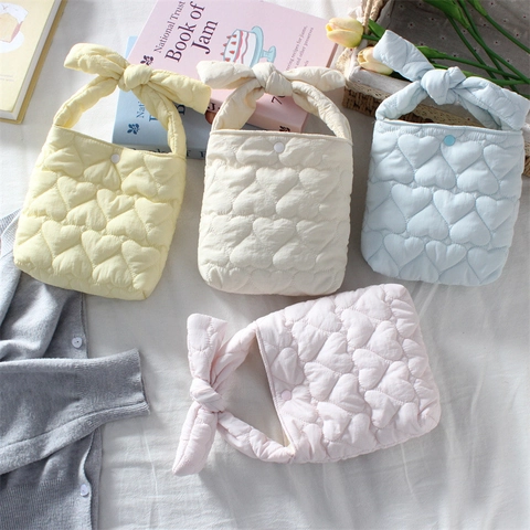 Sac À Main Matelassé Cœur Polyester Poignée Nœud Petit Sac Poignet Style Kawaii Doux Accessoire Quotidien