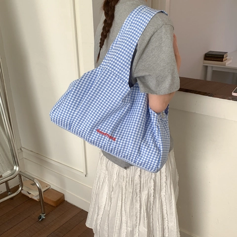 Große Kapazität Gingham Karo Tragetasche Polyester Stoff Buchstaben Schultertasche Für Frauen Alltag Studium