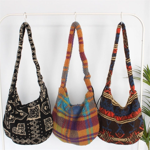 Damen Plüsch Schultertasche Umhängetasche Ethno Boho Kariert Verstellbarer Riemen Winter Sherpa Mode