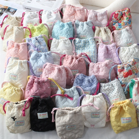 Quilted Cotton Drawstring Storage Bag Padded Protective Organizer Pouch For Travel Cosmetics Accessories Aesthetic Heart Pattern Floral Print
