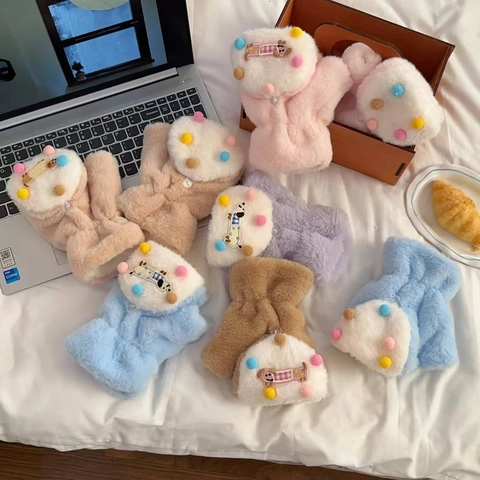 Winter Warme Pluche Halve Vinger Flip-top Handschoenen Met Gekleurde Pompons En Cartoon Dierenpatch Voor Dames En Studenten