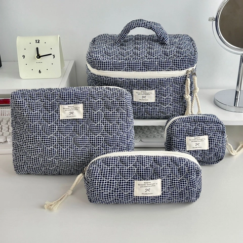 Heart Quilted Cotton Cosmetic Bag Checkerboard Grid Pattern Large Capacity Toiletry Storage Pouch Travel Portable