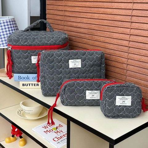 Gesteppte Herzform Karomuster Kosmetiktasche Baumwolle Leinwand Make Up Beutel Tragbar Große Kapazität Toilettenartikel Organizer