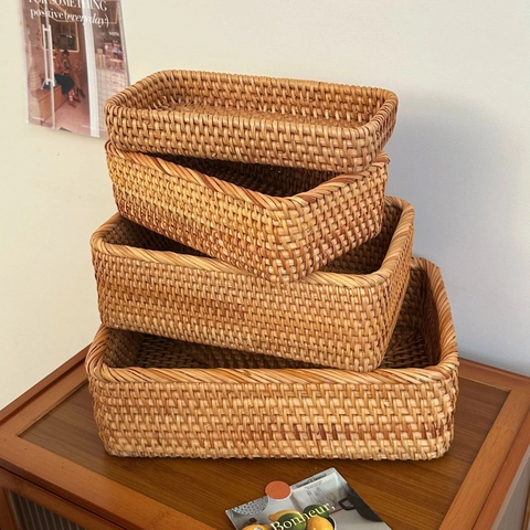 Panier De Rangement En Rotin Tissé À La Main Plateau Organisateur De Bureau Rectangulaire Pour Cosmétiques Fruits