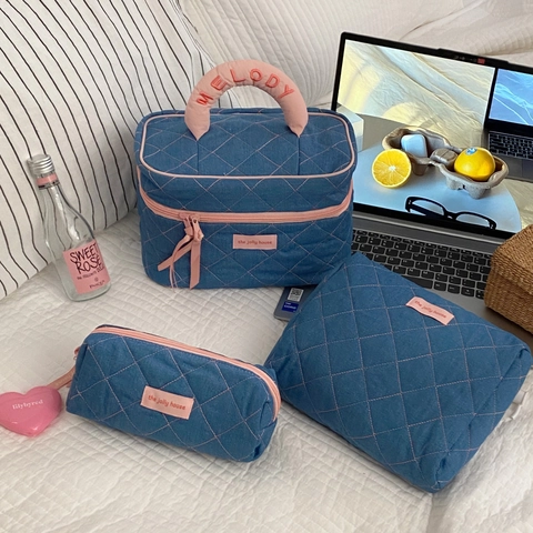 Aesthetic Quilted Denim Cosmetic Bag Portable Travel Toiletry Pouch Large Capacity Makeup Organizer For Women