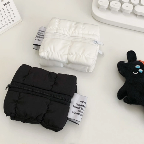Mini Münzbörse Gesteppte Puffer Stoff Aufbewahrungstasche Reißverschluss Handheld Süße Ins Stil Kleine Brieftasche