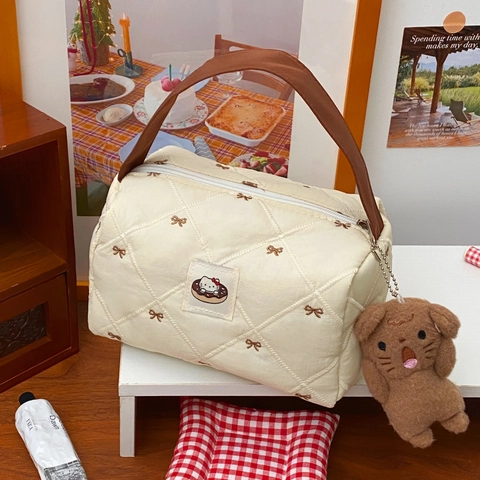 Borsa Da Trucco Trapuntata Con Ricamo A Fiocco Motivo A Rombi Pochette Cosmetica A Mano Organizzatore Da Viaggio Per Donne