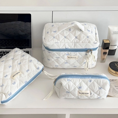 Trousse De Toilette En Coton Matelassé Motif Nœud Organisateur De Maquillage Voyage Portable Grande Capacité Style Doux