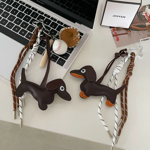 Llavero De Perro Salchicha De Cuero Charm De Bolso Cuerda De Escalada Trenzada Tema De Béisbol Colgante Accesorio Estilo Animal