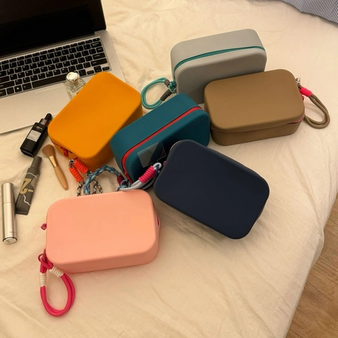 Siliconen Make-Up Tas Waterdicht Grote Capaciteit Cosmetische Tas Reizen Toilettas Draagbaar Rits Met Gevlochten Koord