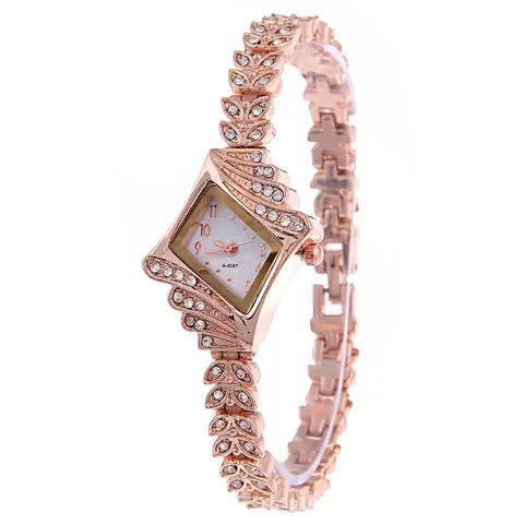 Women Fashion Quartz Watch Rhombus Dial Rhinestone Alloy Leaf Bracelet Elegant Accessory