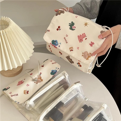 Borsa Da Trucco Da Viaggio Graffiti Orso Cartone Animato Pieghevole In Nylon Grande Capacità Organizzatore Per Articoli Da Toeletta Con Tasche In Rete Rimovibili
