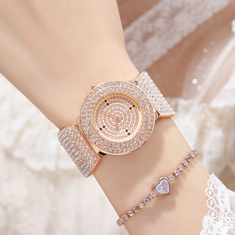 Reloj De Cuarzo Para Mujer Lujo Diamantes Imitación Brillante Forma Tonneau Correa Aleación Moda Elegante