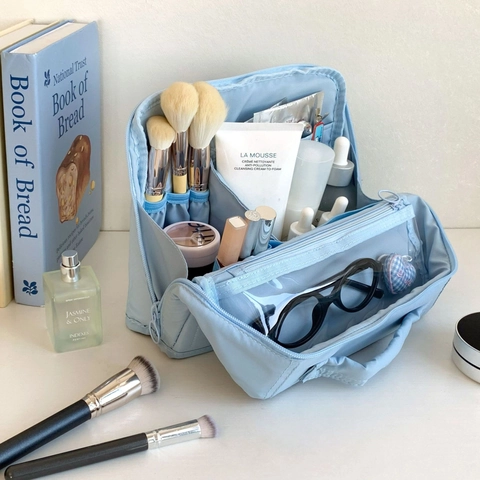 Gewatteerde Make-Up Tas Grote Capaciteit Reis Toilettas Draagbaar Verdeeld Rits Cosmetica Organizer Vrouwen