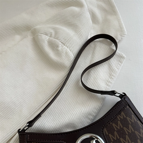 Borsa A Spalla Baguette Da Donna Pelle PU Monogramma Lettera M Stampa Retro Borsa Sottobraccio Chiusura Lampo Logo Metallo Argentato