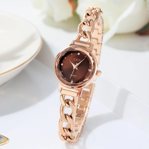 Elegant Women Quartz Watch Luxury Delicate Rhinestone Markers Copper Chain Strap Bracelet Elegant Fashion Wristwatch