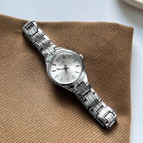 Elegant Women Quartz Watch Luxury Alloy Bracelet Waterproof Sunray Dial Analog Wristwatch For Daily Business Work Wear