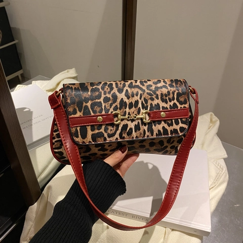 Leopard Print PU Leather Underarm Shoulder Bag With Gold Horsebit Buckle Retro Commuting Handbag Women