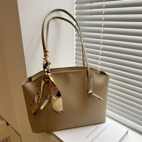Grote Capaciteit Tote Tas Voor Vrouwen PU Leer Forenzen Schoudertas Met Sjaal Decoratie Retro Elegante Kantoor Werk Handtas