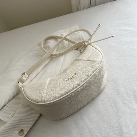 Dames Halve Maan Schoudertas PU Leer Met Kiezelstructuur Grote Capaciteit Hobo Tas Verstelbare Riem Knoop Decor Woon-Werkverkeer