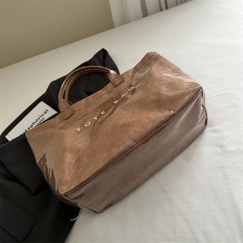 Grand Sac Fourre-Tout Pour Femmes Texture Plissée Brillante Imperméable PVC Sac À Épaule Imprimé Lettre Minimaliste