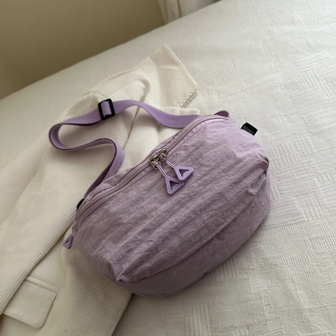 Riñonera Casual Media Luna Para Mujer Nylon Ligero Tela Arrugada Bolso Pecho Cruzado Con Doble Cremallera Correa Ajustable