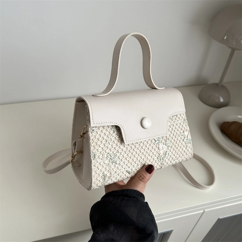 Women Floral Embroidery Straw Handbag French Vintage PU Leather Patchwork Small Square Crossbody Bag Vacation Shoulder Bag