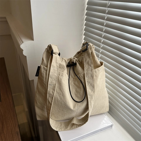 Nylon Tote Bag Mit Großer Kapazität Kordelzug Verstellbarer Gurt Streetwear Casual Pendler Schulter Umhängetasche