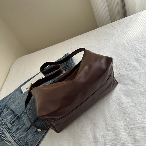 Large Capacity PU Leather Hobo Bag Vintage Simple Soft Stitching Shoulder Bag For Women Professional Commuting