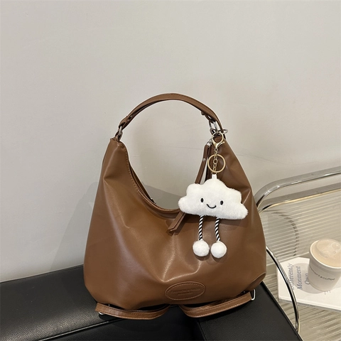 Borsa A Spalla Hobo In Pelle PU Grande Capacità Borsa Tote Versatile Minimalista Per Pendolarismo Scuola Con Ciondolo A Nuvola