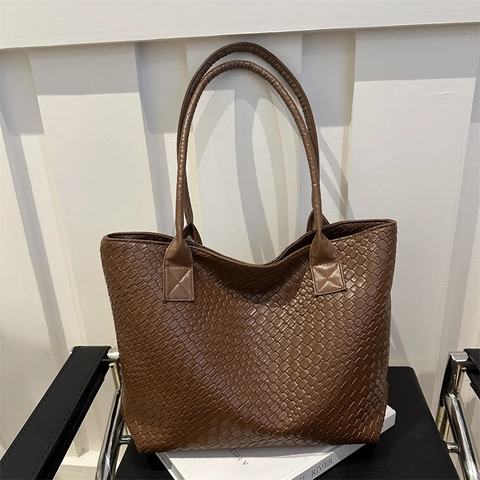 Woven PU Leather Large Capacity Tote Bag For Women Fashion Commute Shoulder Handbag Zipper Closure Soft Texture Solid Color