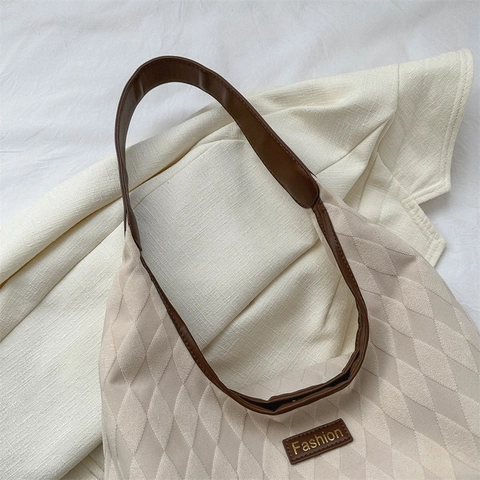 Bolso De Hombro De Nailon Acolchado Grande Para Mujer Patrón De Celosía Bolso Tote Con Ribete De Cuero Retro Moda Para Uso Diario