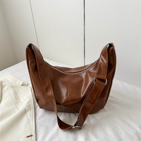 Bolso de Hombro de Cuero PU Retro de Gran Capacidad para Mujer Bolso Hobo Minimalista de Color Sólido Bolso de Viaje Debajo del Brazo