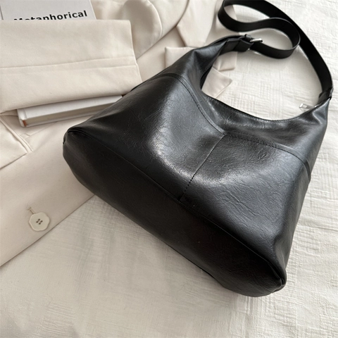 Sac À Épaule En Cuir PU Grande Capacité Retro Hobo Tote Sous L'Aisselle Commuteur Sac À Main Minimaliste Pour Femmes