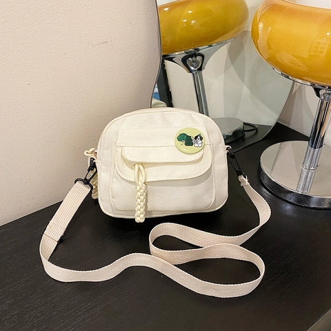 Sac Bandoulière En Toile Petit Carré Style Japonais Coréen Sangle Réglable Badge Dessin Animé Sac À Épaule Femme
