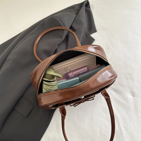 Women Underarm Shoulder Bag Shiny PU Leather Bow Detail Vintage Fashion Commuter Handbag Elegant Style
