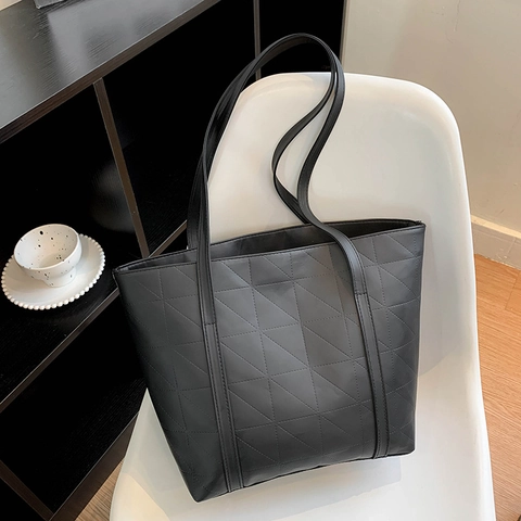 Women Large Capacity Tote Bag PU Leather Geometric Quilted Shoulder Bag Solid Color Casual Commute Fashion Handbag Purse