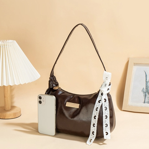 Borsa Sottobraccio In Pelle PU Lucida Con Fiocco In Pizzo Bianco Borsa A Spalla Hobo Retrò Per Donna