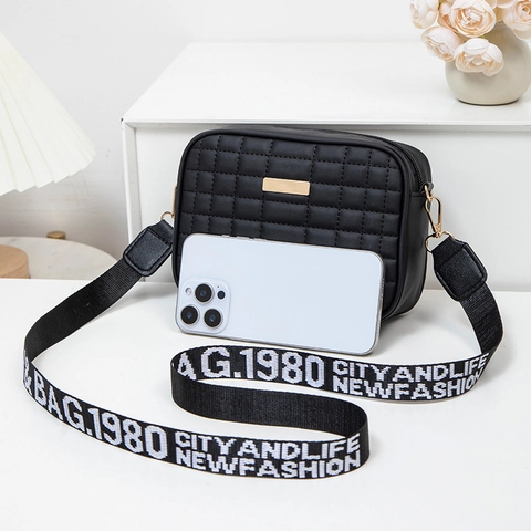 Quilted Crossbody Bag For Women PU Leather Camera Bag With Wide Letter Print Strap Golden Hardware Casual Square