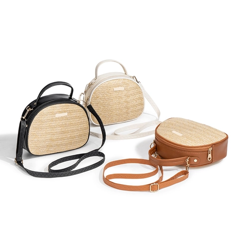 Sac À Main En Paille Tissé Femmes PU Cuir Patchwork Demi-Circulaire Sac Bandoulière Été Plage Vacances Style Rétro Mode