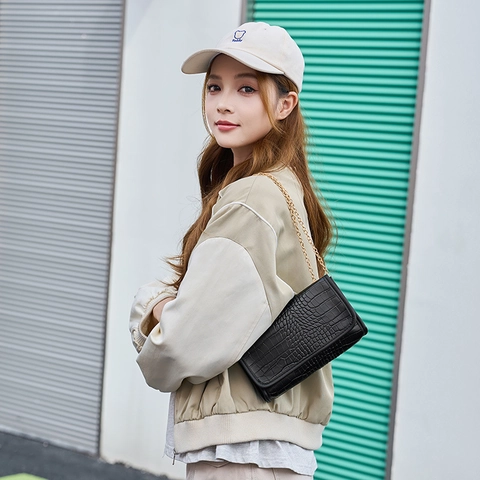 Women PU Leather Crossbody Bag Gold Chain Strap Flap Small Square Shoulder Purse Croc Embossed Quilted Rhombic Pattern