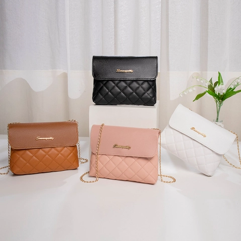 Borsa A Spalla Da Donna In Pelle PU Trapuntata Con Catena Dorata Piccola Borsa A Tracolla Quadrata Per La Moda Quotidiana