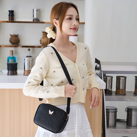 Bolso de Cámara de Moda para Mujer en Cuero de PU Acolchado con Mariposa Correa Ancha Bolso de Hombro Casual Diario