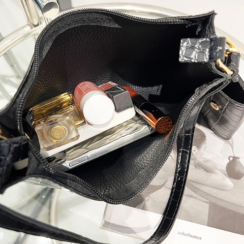 Bolso De Axila Con Relieve De Cocodrilo Para Mujer Cuero PU Moda Bolso De Hombro Con Mini Bolsa Elegante Bolso Baguette