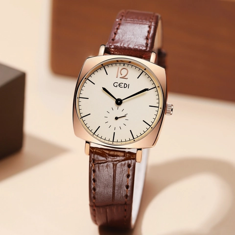Vintage Square Quartz Watch Crocodile Pattern Leather Strap Waterproof Minimalist Elegant Wristwatch For Women Men