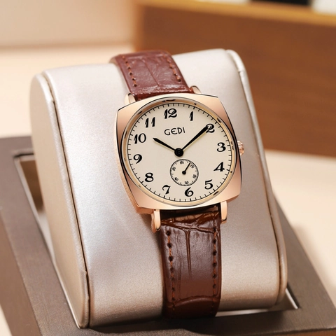 Vintage Square Quartz Watch Crocodile Pattern Leather Strap Waterproof Minimalist Elegant Wristwatch For Women Men
